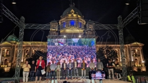 Nepravda dolazi na vrata