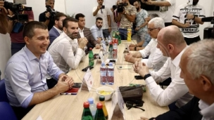 Popis odložen za mesec dana 