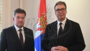 Vučić sutra sa Lajčakom