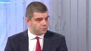 Krevet, odeća, hrana, podrška 