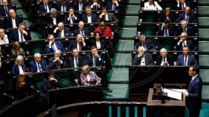 Izglasano nepoverenje vladi