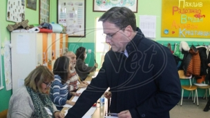 Glasao Nikola Selaković