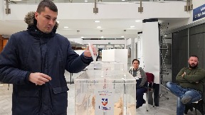 Traže uvid u izborni materijal
