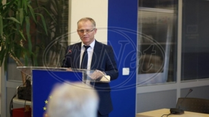 Tri procesa na Kosovu