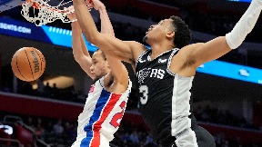 San Antonio - Detroit 130:108