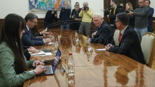 Otvoren razgovor sa Hilom